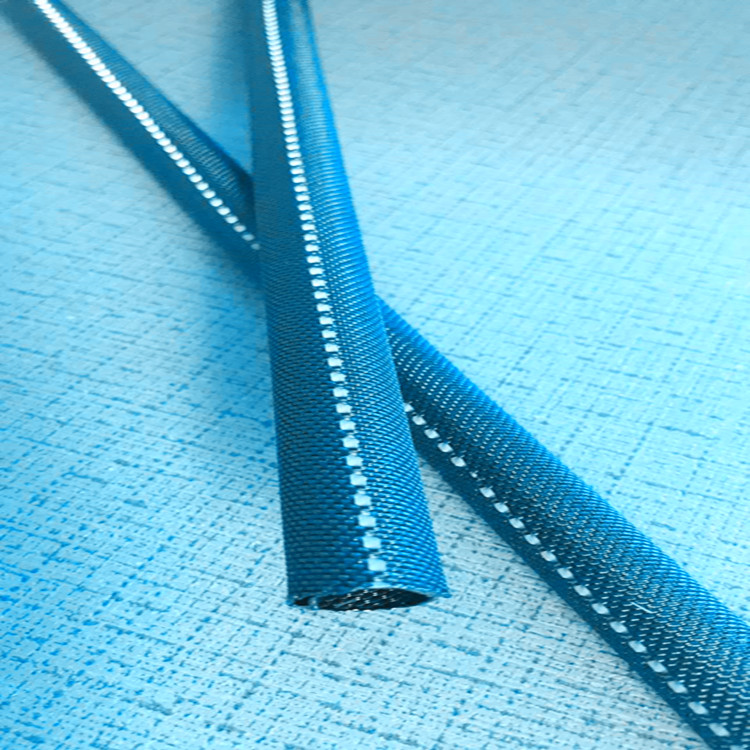 隆重推出公司新品——反光護線管